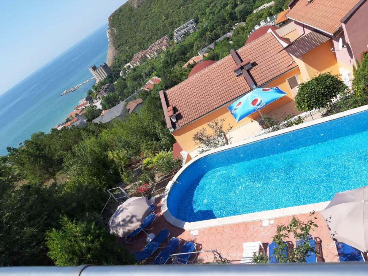 Complex Karia IV Kavarna Exterior foto